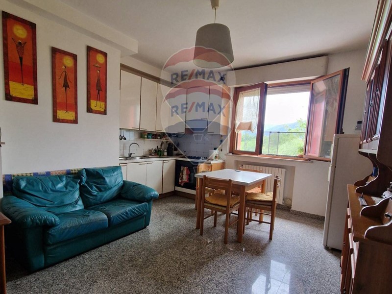 Quadrilocale in Vendita a Sulmona, 58'000€, 52 m²
