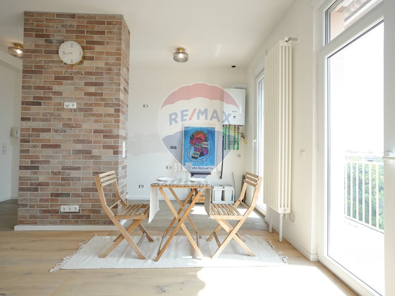 Bilocale in Vendita a Magenta, 116'000€, 60 m²