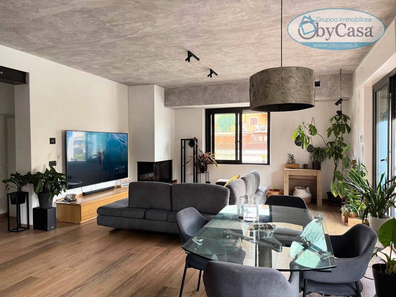 Quadrilocale in Vendita a Ladispoli, 499'000€, 151 m²