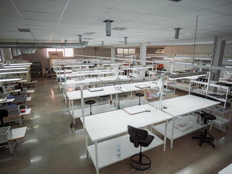 Immobile commerciale in Vendita a Castelfranco Piandiscò, 320'000€, 420 m²