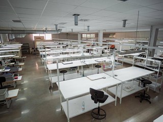 Immobile commerciale in Vendita a Castelfranco Piandiscò, 320'000€, 420 m²