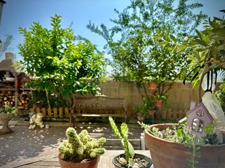 Villa in Vendita a Bologna, 240'000€, 118 m²