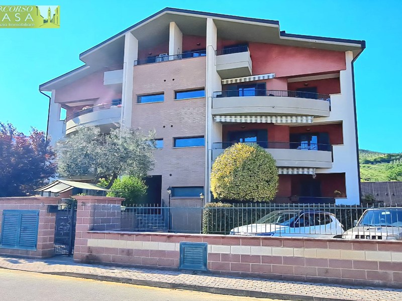 Appartamento in Vendita a Montorio al Vomano, 139'000€, 87 m²
