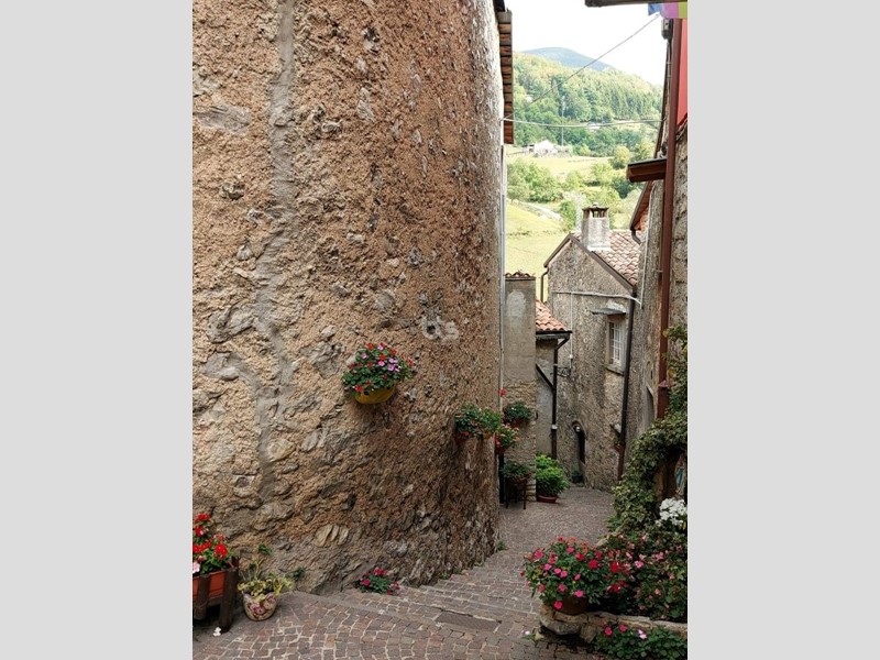 Rustico in Vendita a Adrara San Rocco, 35'000€, 226 m²