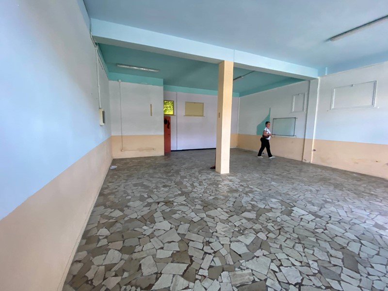 Attività commerciale in Affitto a Castelfranco di Sotto, 500€, 78 m²