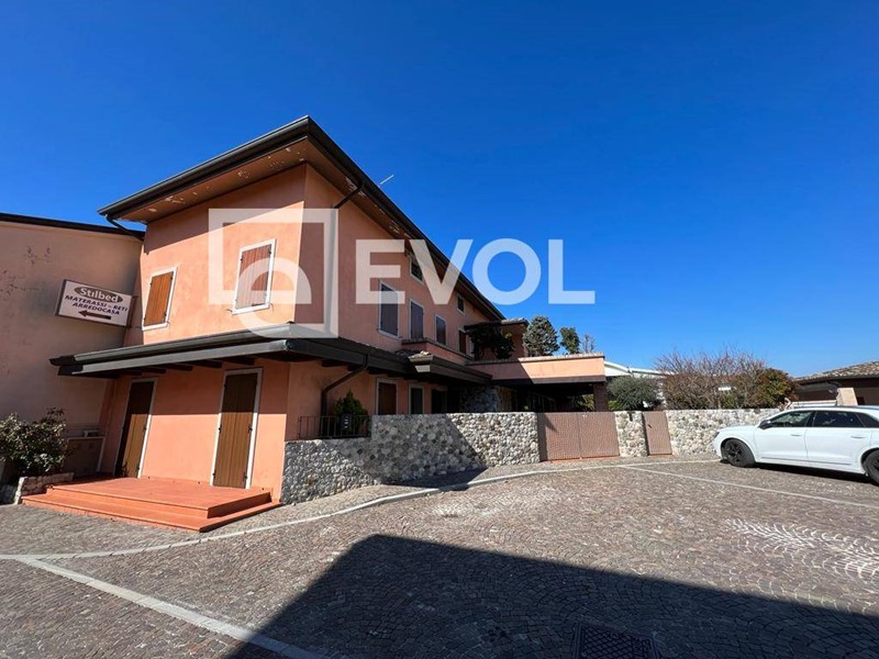 Villa in Vendita a San Daniele del Friuli, 660'000€, 444 m²