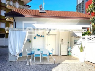 Casa Indipendente in Vendita a Lignano Sabbiadoro, 420'000€, 105 m²