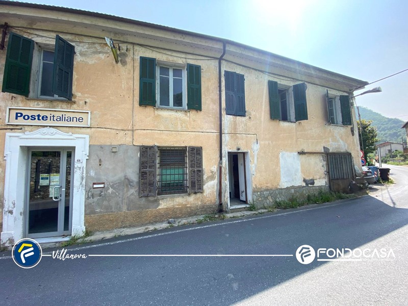 Quadrilocale in Vendita a Castelbianco, 55'000€, 92 m²