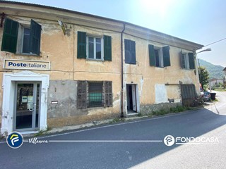 Quadrilocale in Vendita a Castelbianco, 55'000€, 92 m²