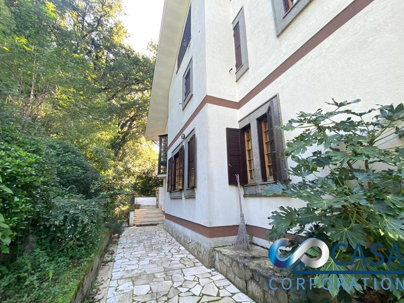 Villa in Vendita a Palestrina, 198'000&euro;, 230 m²