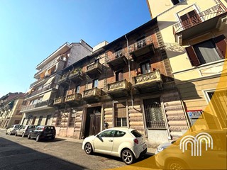 Trilocale in Vendita a Torino, 100'000€, 65 m²