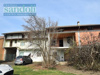 Casa Indipendente in Vendita a Vicolungo, 100'000€, 440 m²
