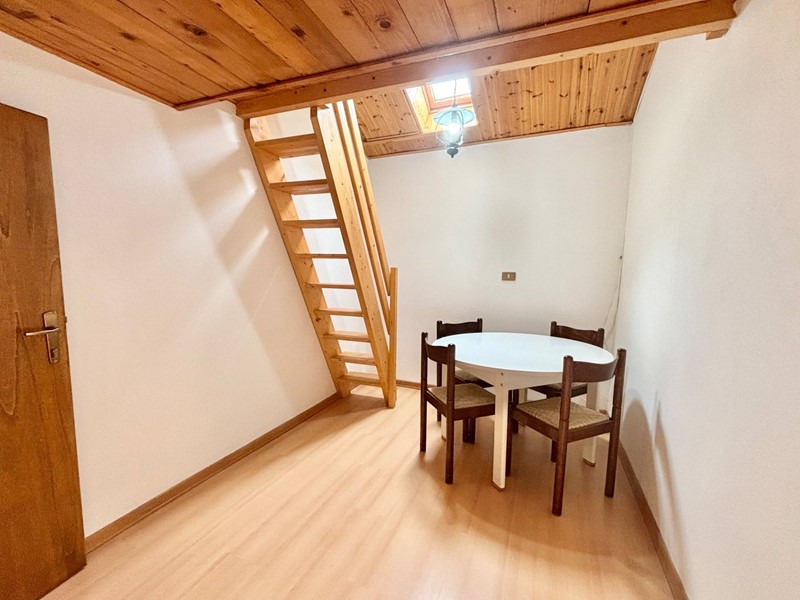 Trilocale in Vendita a Tonezza del Cimone, 38'000€, 63 m²