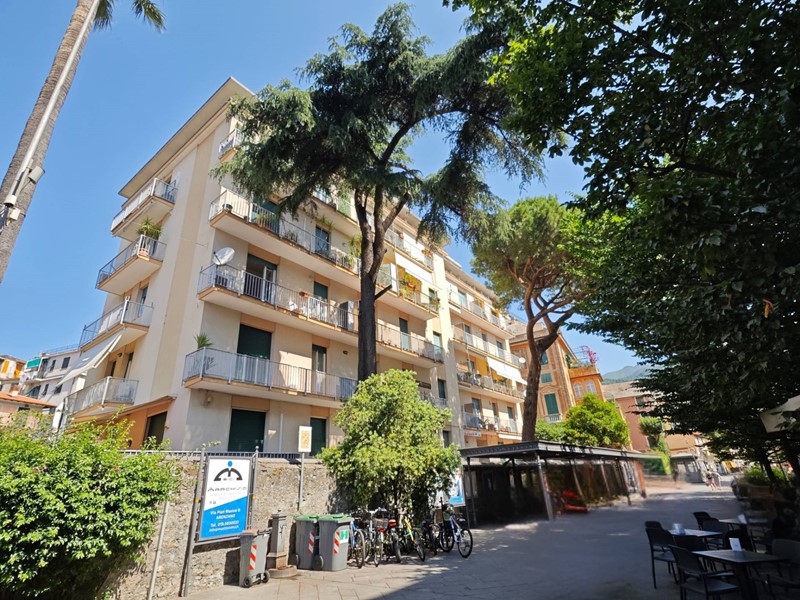 Trilocale in Affitto a Arenzano, 100 m²