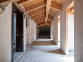 Attico in Vendita a Sassari, 35'000€, 65 m²