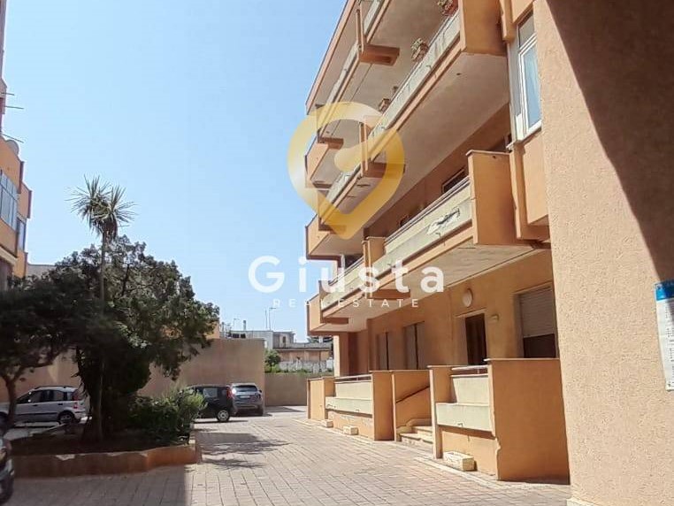 Trilocale in Vendita a Mesagne, 99'000€, 113 m²