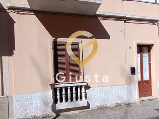 Casa Indipendente in Vendita a Brindisi, 105'000&euro;, 92 m²