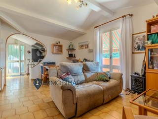 Villa in Vendita a Arcola, 340'000€, 330 m²