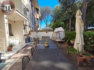 Casa Semi Indipendente in Vendita a Roma, 369'000€, 133 m²