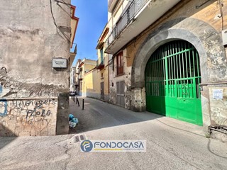 Trilocale in Vendita a Sant'Antimo, 60'000€, 90 m²