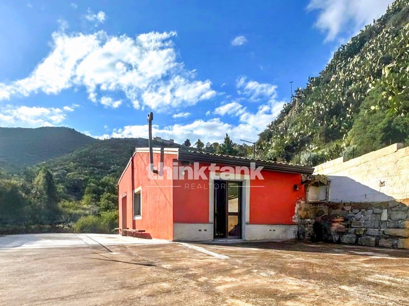 Villa in Vendita a Centuripe, 85'000&euro;, 10 m²