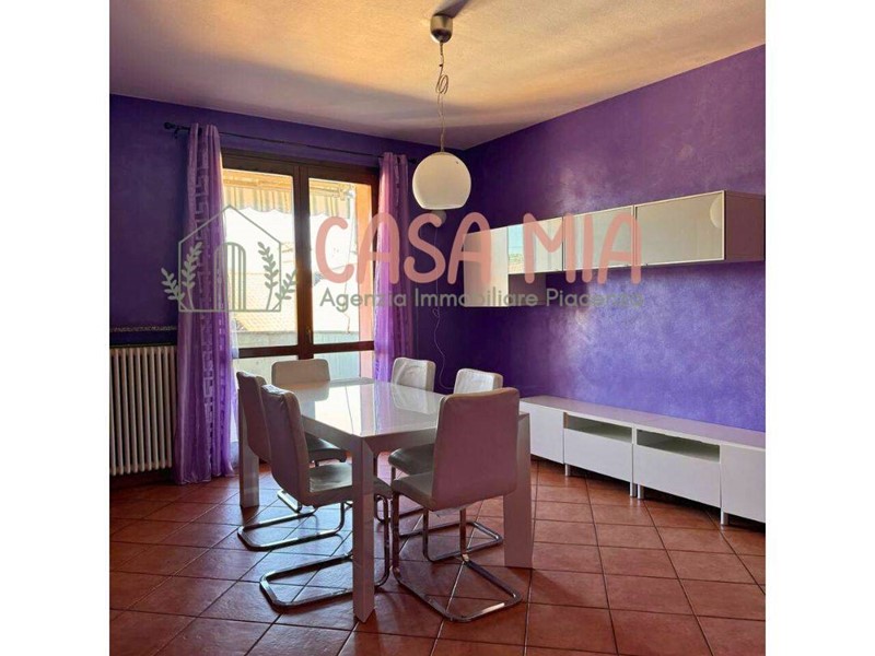 Trilocale in Vendita a Gragnano Trebbiense, 130'000€, 90 m²