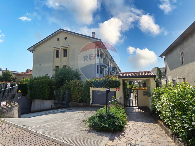 Bilocale in Vendita a Trezzo sull'Adda, 110'000€, 60 m²