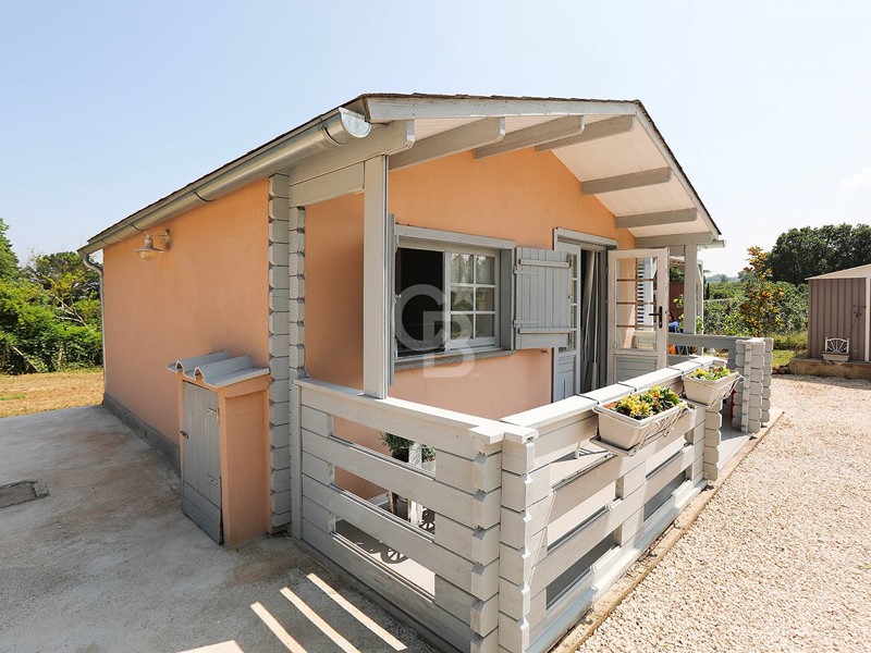 Casa Indipendente in Vendita a Capranica, 38'000€, 25 m²