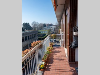 Quadrilocale in Vendita a Monza, 295'000€, 178 m²