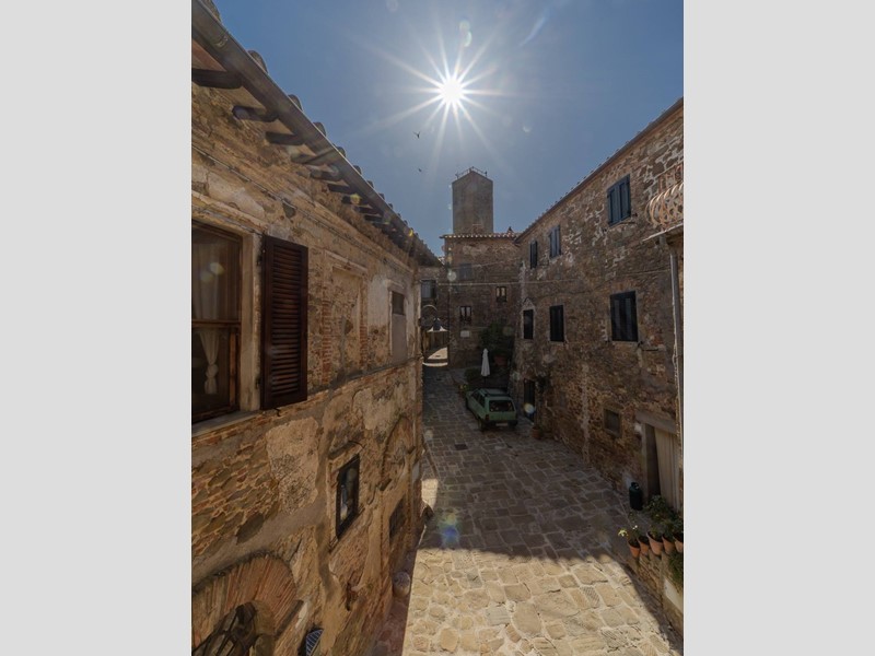 Attico in Vendita a Magliano in Toscana, 190'000€, 112 m²