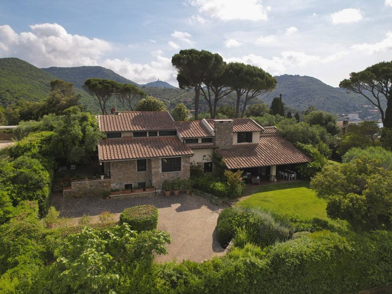 Villa in Vendita a Monte Argentario, 3'900'000€, 370 m²