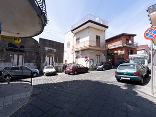 Casa Indipendente in Vendita a Acireale, 79'000€, 140 m²