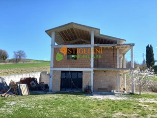 Villa in Vendita a Campobasso, 125'000€, 240 m²