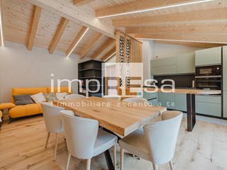 Quadrilocale in Vendita a Val di Zoldo, 380'000€, 86 m²