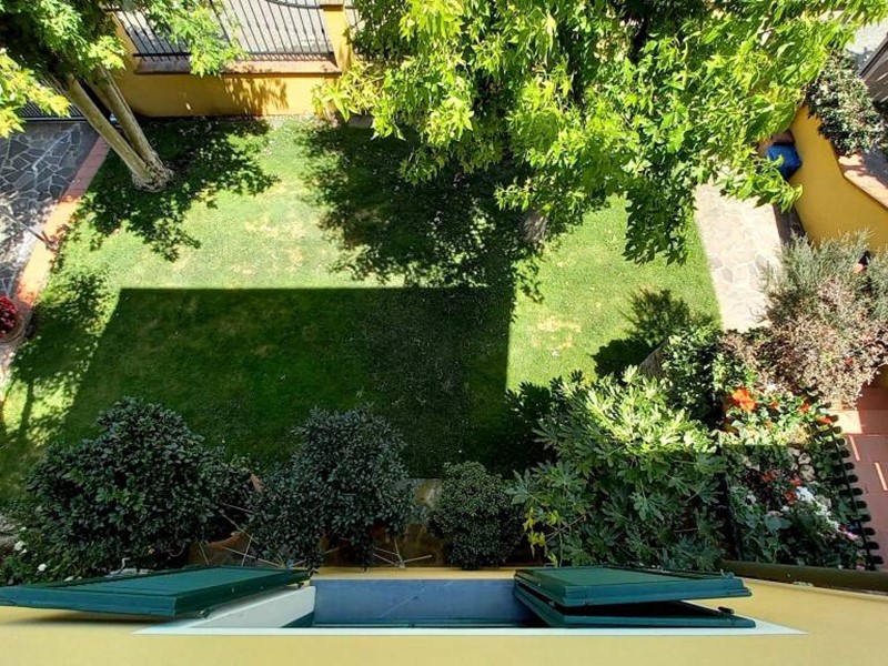 Villa in Vendita a Casciana Terme Lari, zona Quattro Strade, 340'000€, 177 m², arredato, con Box