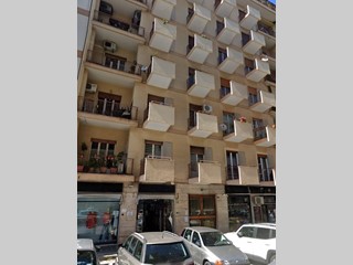 Ufficio in Vendita a Palermo, 78'000€, 54 m²