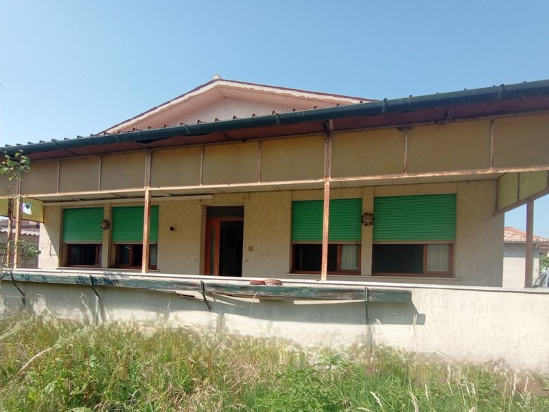 Casa Indipendente in Vendita a Cavarzere, 75'000&euro;, 130 m², arredato