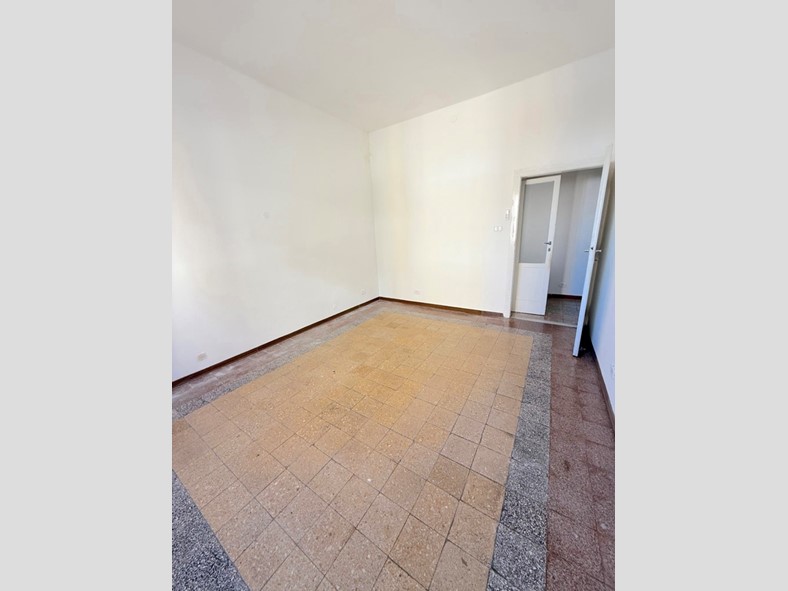 Trilocale in Vendita a Grosseto, 110'000€, 75 m²