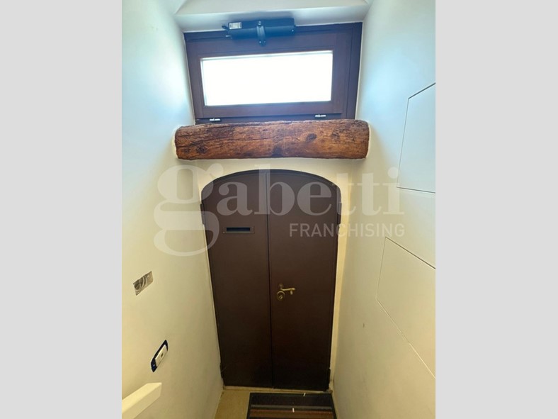 Casa Indipendente in Vendita a Toritto, 230'000€, 180 m²