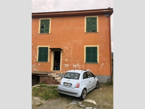 Casa Indipendente in Vendita a Santo Stefano di Magra, 50'000€, 60 m²
