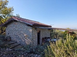 Casa Indipendente in Vendita a Montecchio, 159'000€, 30 m²