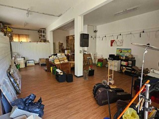 Capannone in Affitto a Avegno, zona Testana, 540€, 95 m²