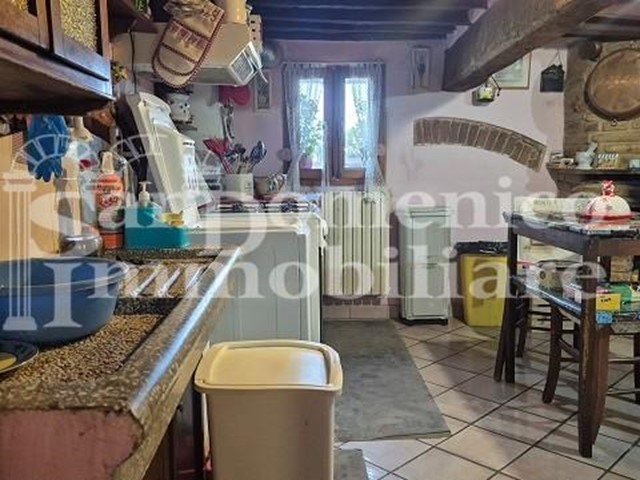 Quadrilocale in Vendita a Peccioli, 158'000€, 98 m²