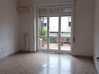 Quadrilocale in Vendita a Massa, 165'000&euro;, 97 m²