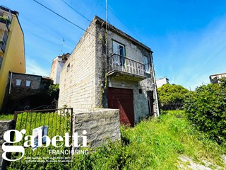 Casa Indipendente in Vendita a Sant'Agata di Militello, 120'000&euro;, 140 m²