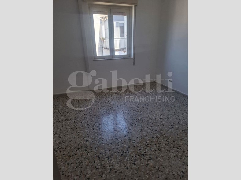 Trilocale in Vendita a Siracusa, 78'000&euro;, 100 m²