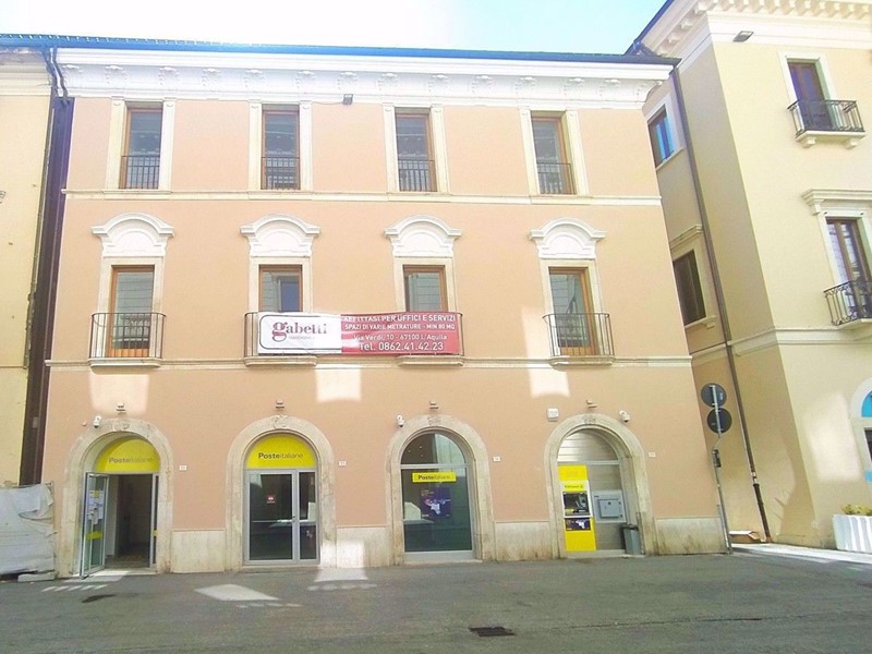Ufficio in Vendita a L'Aquila, 980'000&euro;, 420 m²