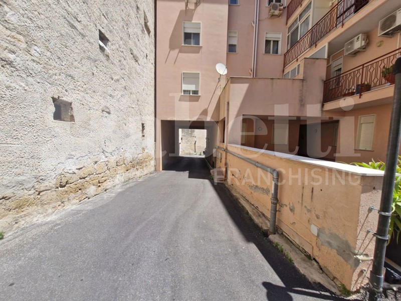 Quadrilocale in Vendita a Carini, 115'000€, 115 m²