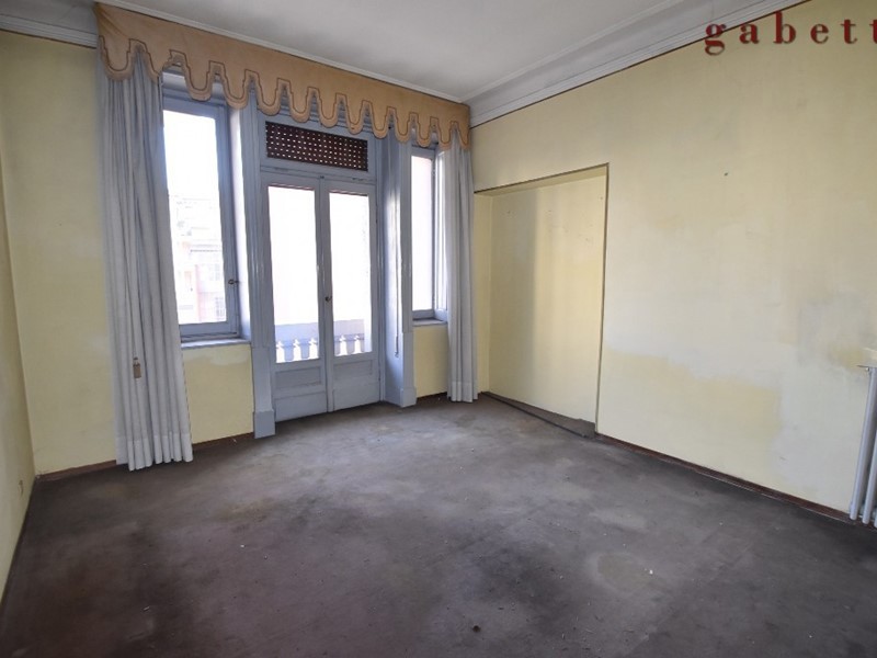 Appartamento in Vendita a Novara, 513'000€, 190 m²