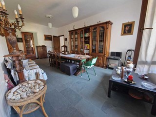 Quadrilocale in Vendita a Amelia, 68'000€, 110 m²